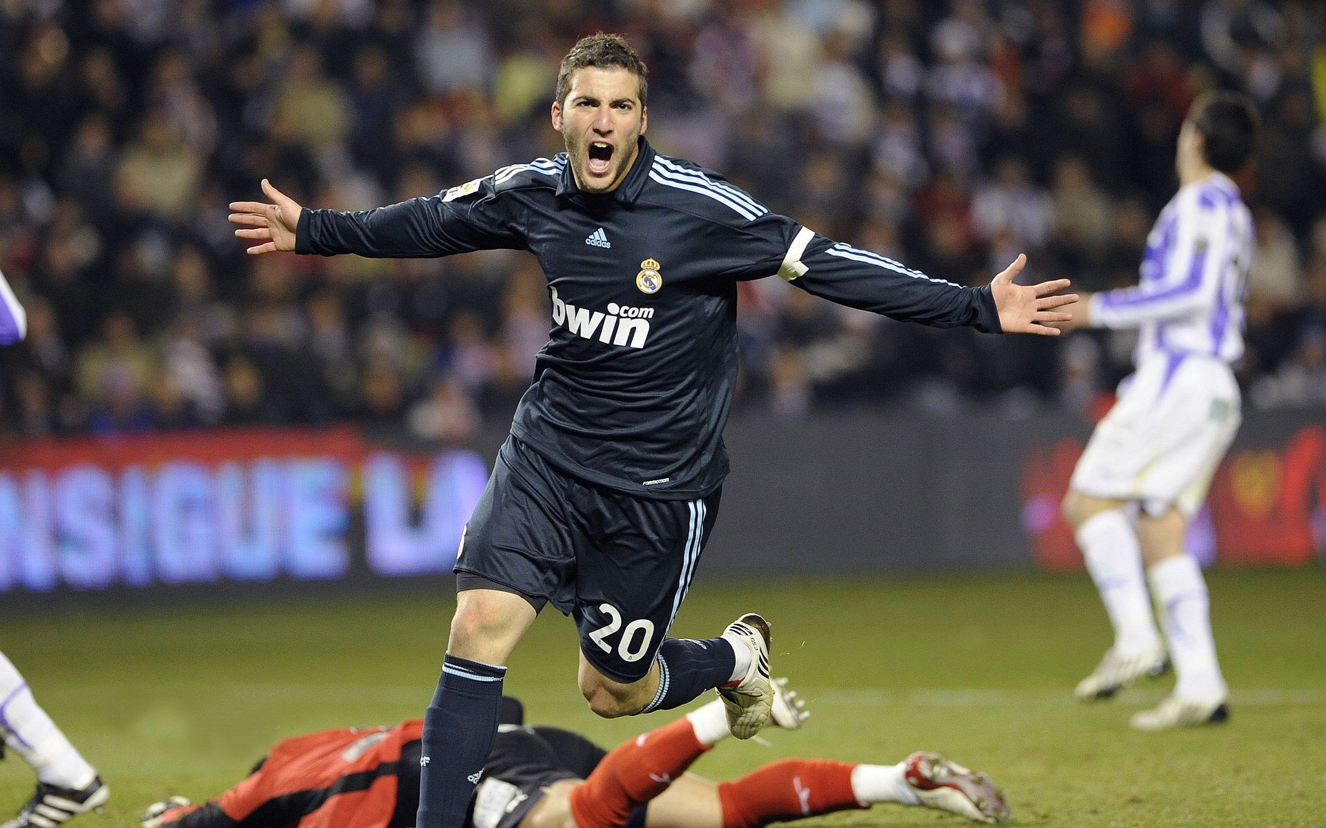 世界杯大数据运营平台 向多家欧冠俱乐部开放合作接口